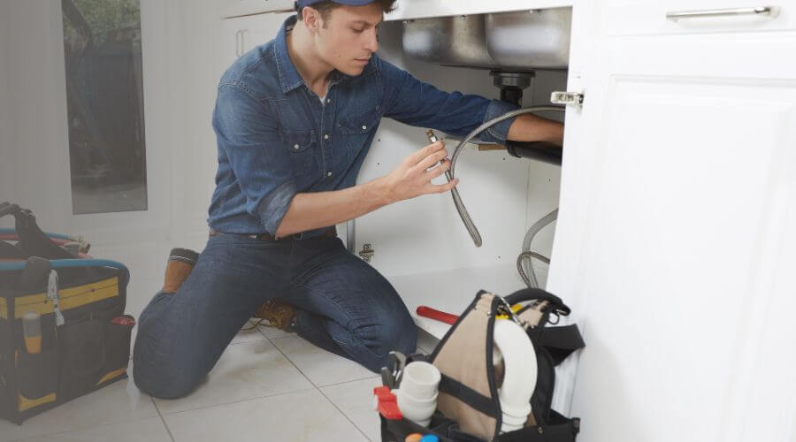 Local tankless water heater installation in Dadeville, AL